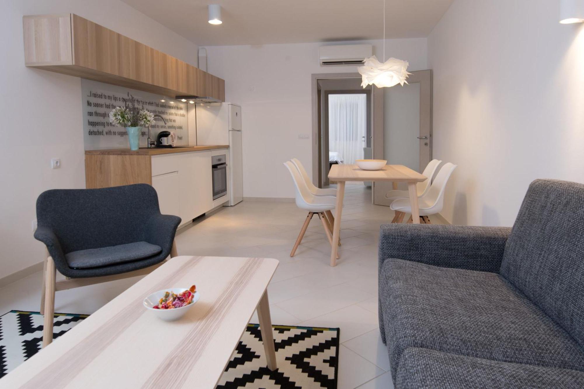 Apartment Fuer 4 Personen Ca, 52 M Sup2 In Liznjan, Istrien Medulin Und Umgebung *